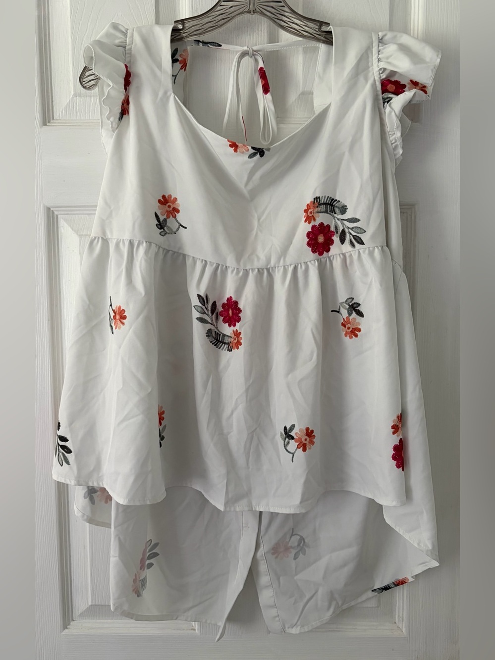 SHEIN White High-Low Tunic with Red & Orange Floral Embroidery